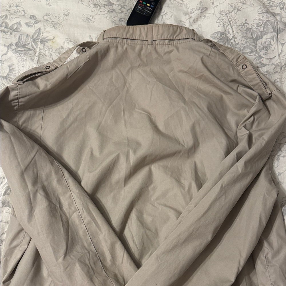 Members Only Light Tan Jacket - Picture 4 of 4